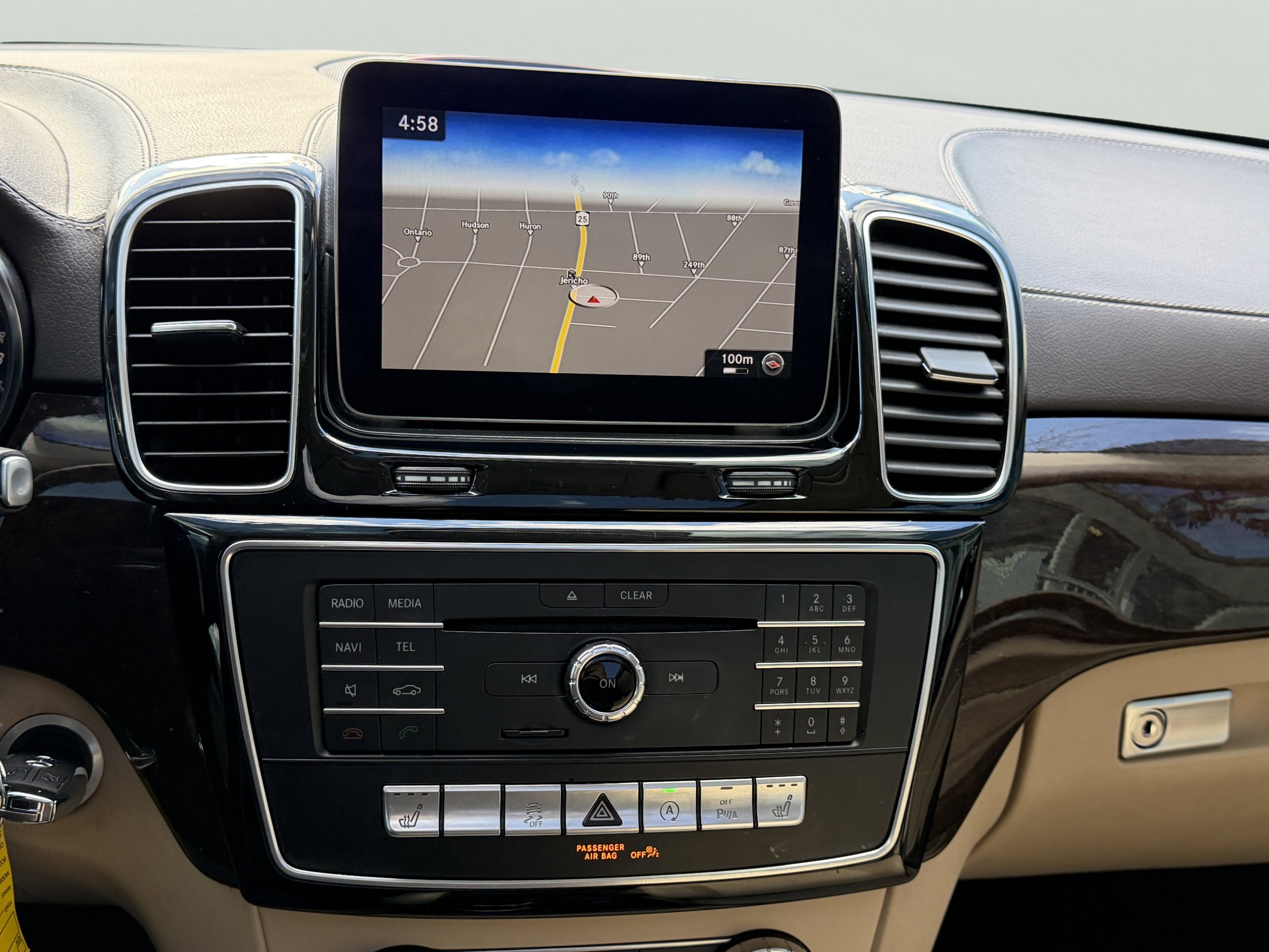 Used 2018 Mercedes-Benz GLS 450 4MATIC w/ Premium Package image 34