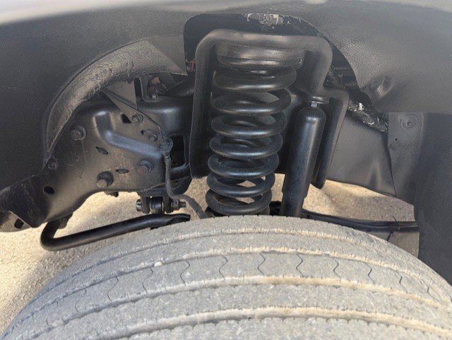 Used 2008 Ford F550 2WD Regular Cab Super Duty image 21