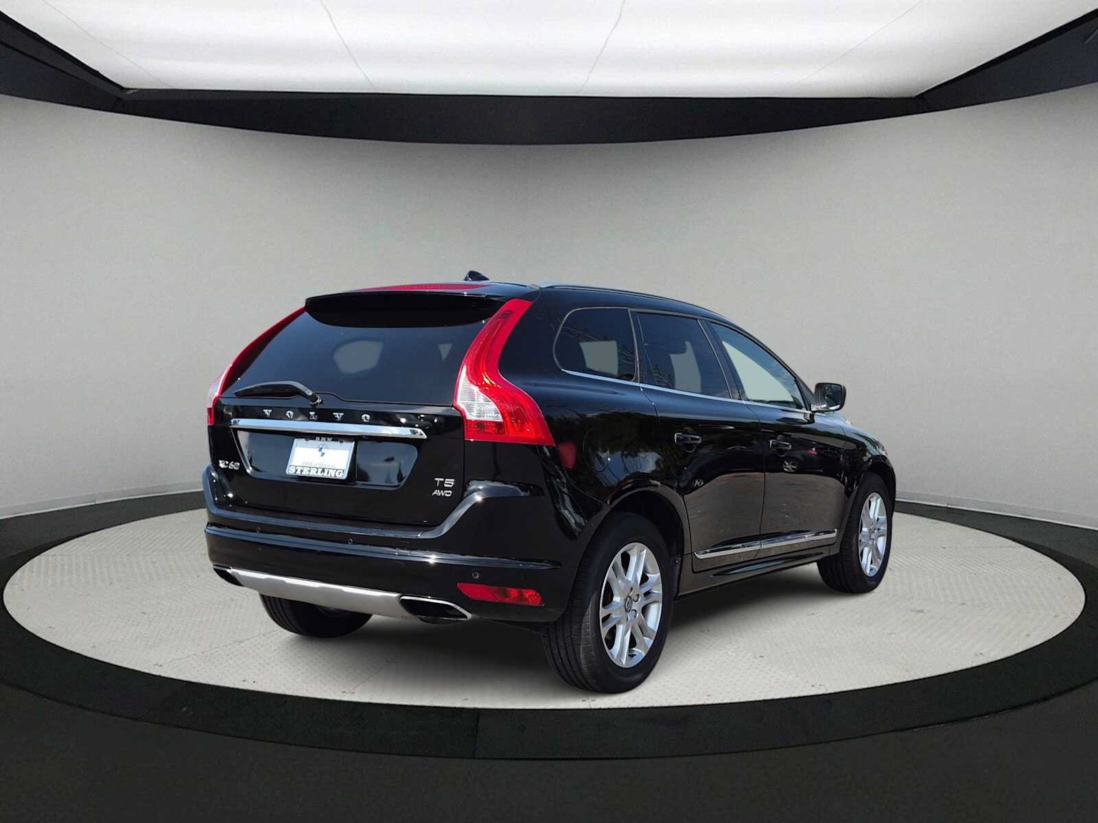 Used 2016 Volvo XC60 T5 Premier w/ Proximity Package AWD/4WD image 8