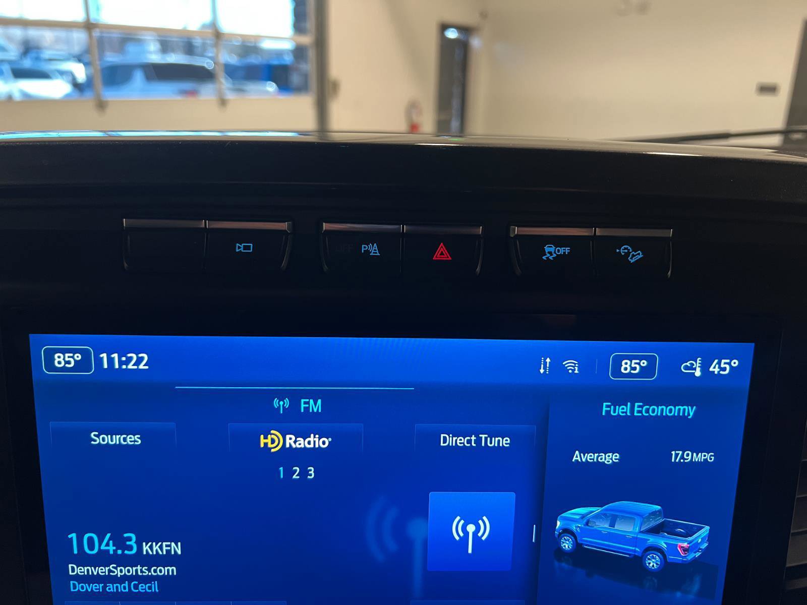 Used 2022 Ford F150 Lariat image 17