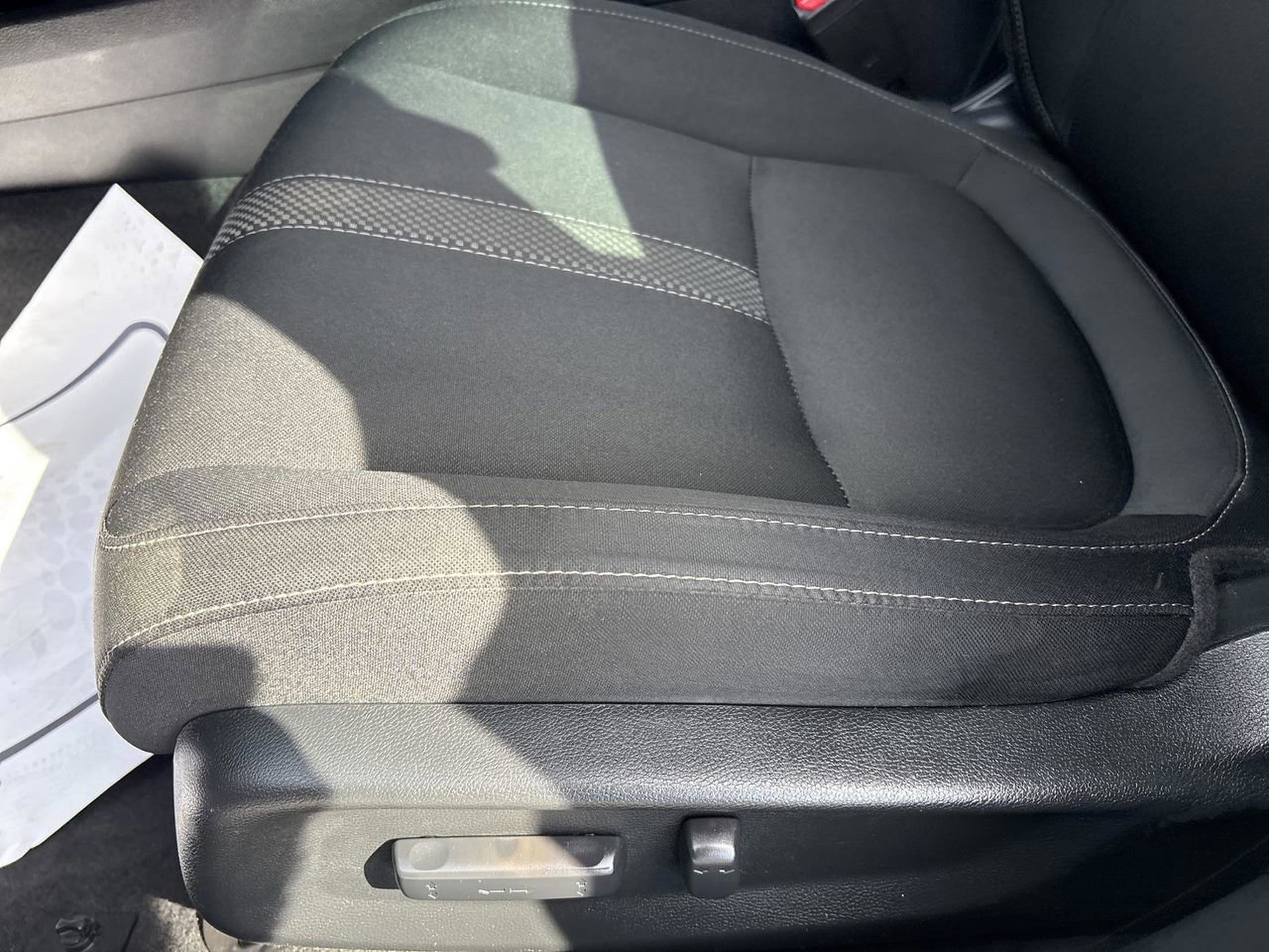 Certified 2021 Honda Civic EX image 15