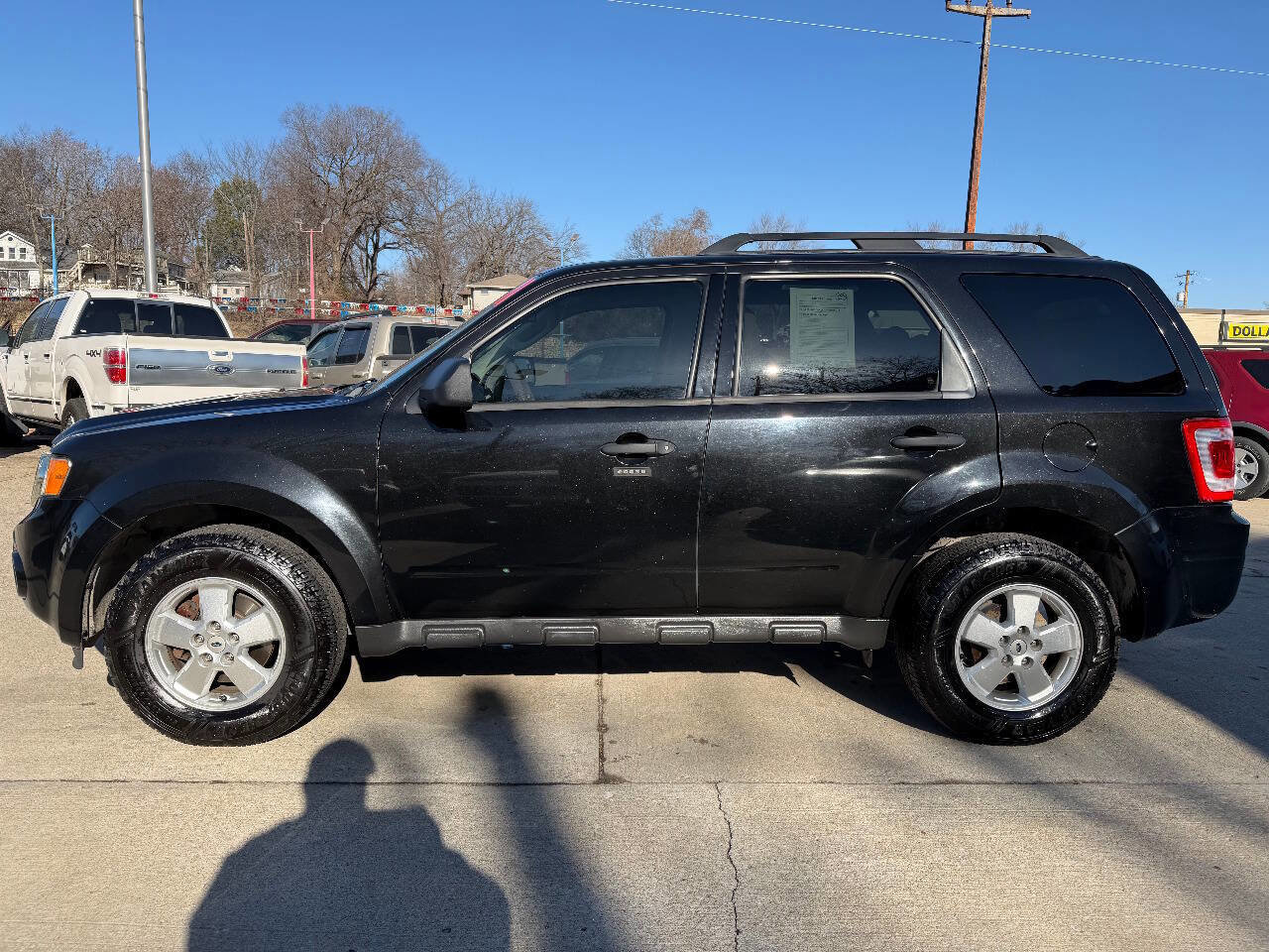 Used 2011 Ford Escape XLT image 4