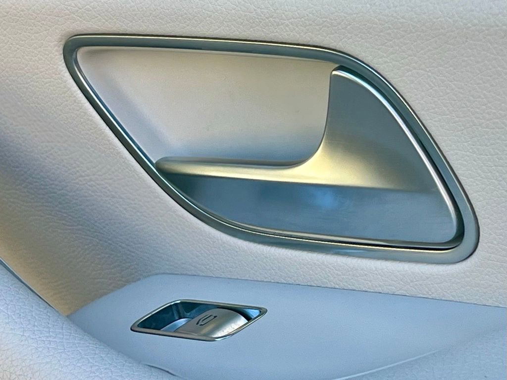 Certified 2023 Mercedes-Benz GLS 450 4MATIC image 17