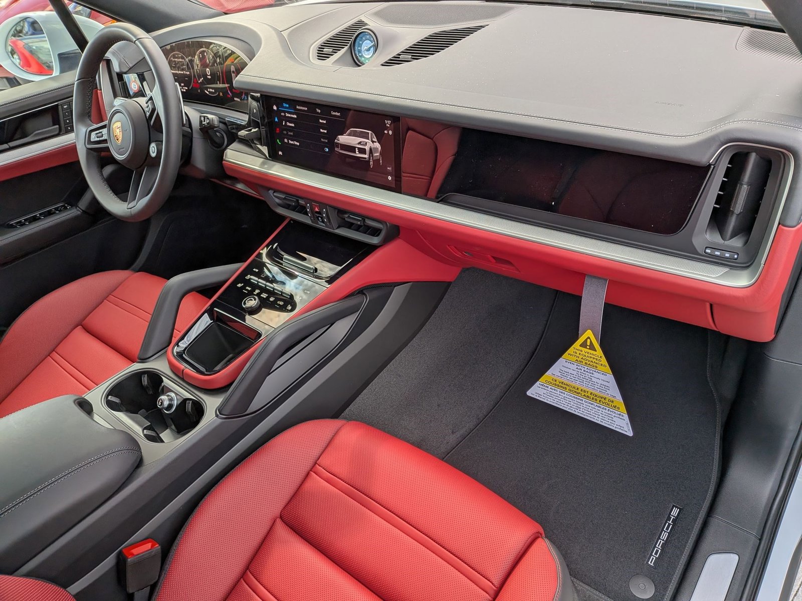 New 2026 Porsche Cayenne image 27