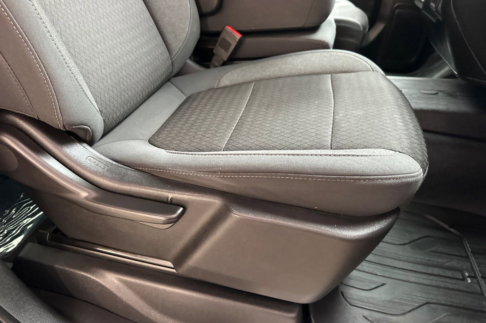 Certified 2020 GMC Sierra 1500 SLE w/ SLE Value Package image 22