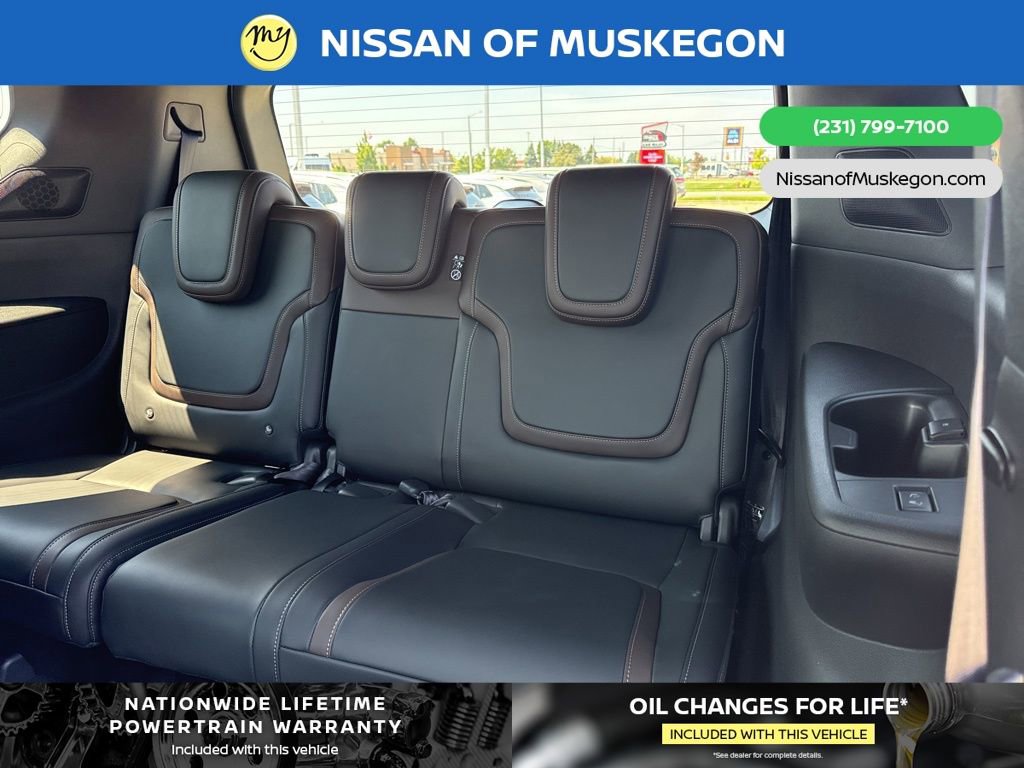 New 2025 Nissan Armada SL w/ Captain's Chari Seat Package image 27