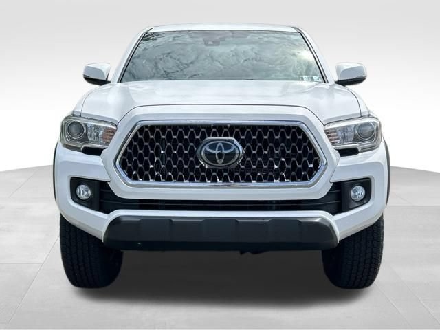 Used 2019 Toyota Tacoma TRD Off-Road AWD/4WD image 8