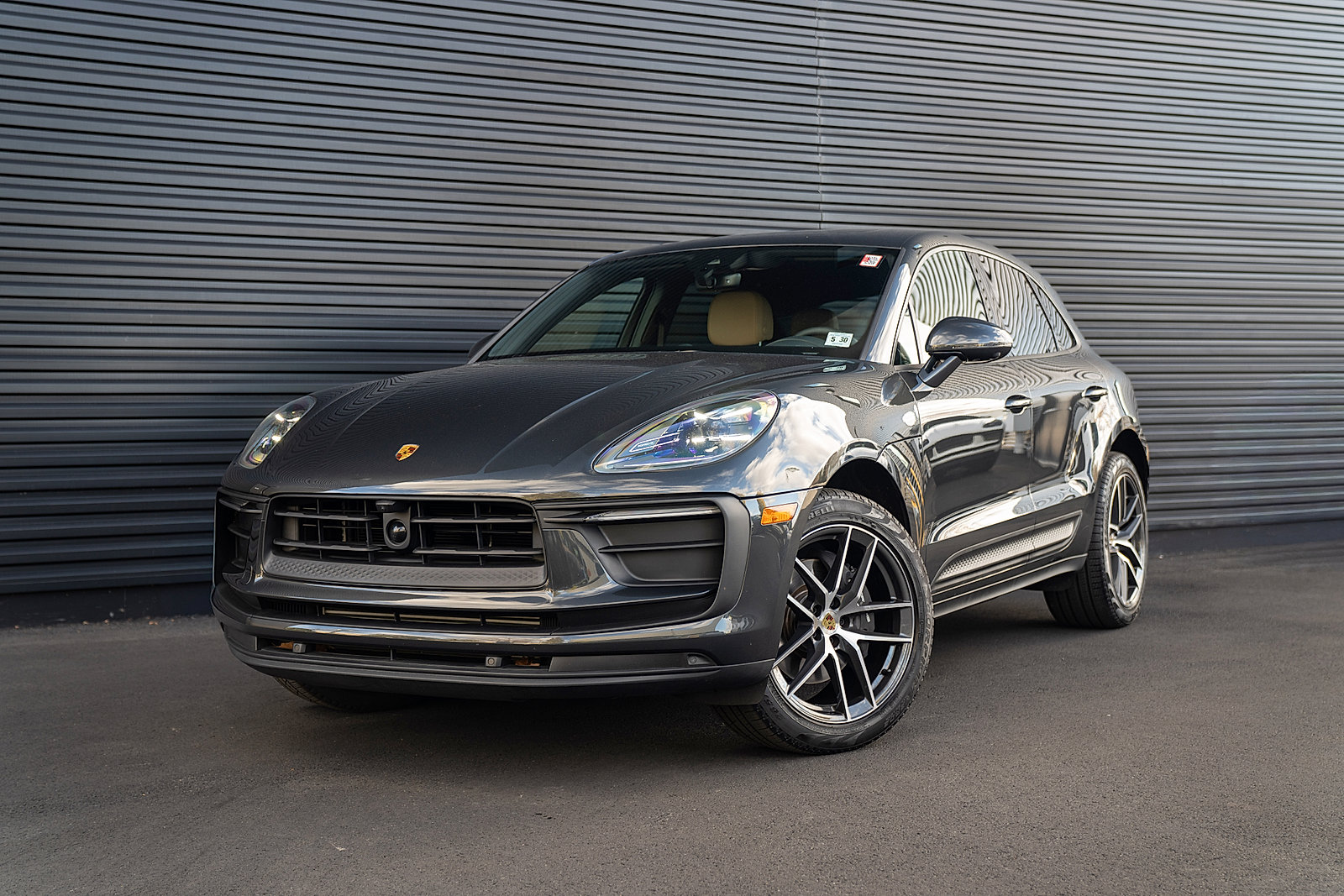 Used 2025 Porsche Macan