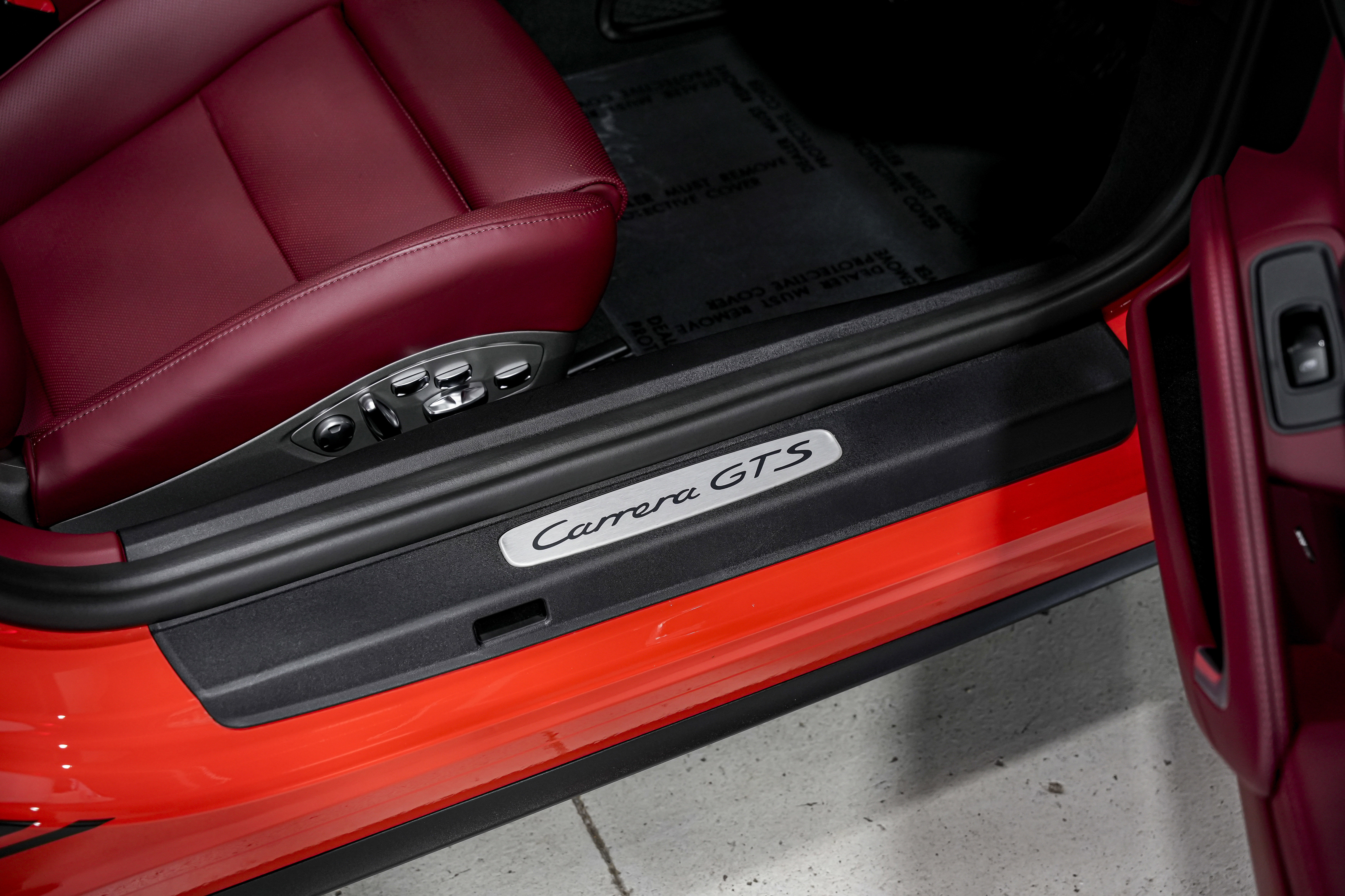 Used 2018 Porsche 911 Carrera GTS image 29