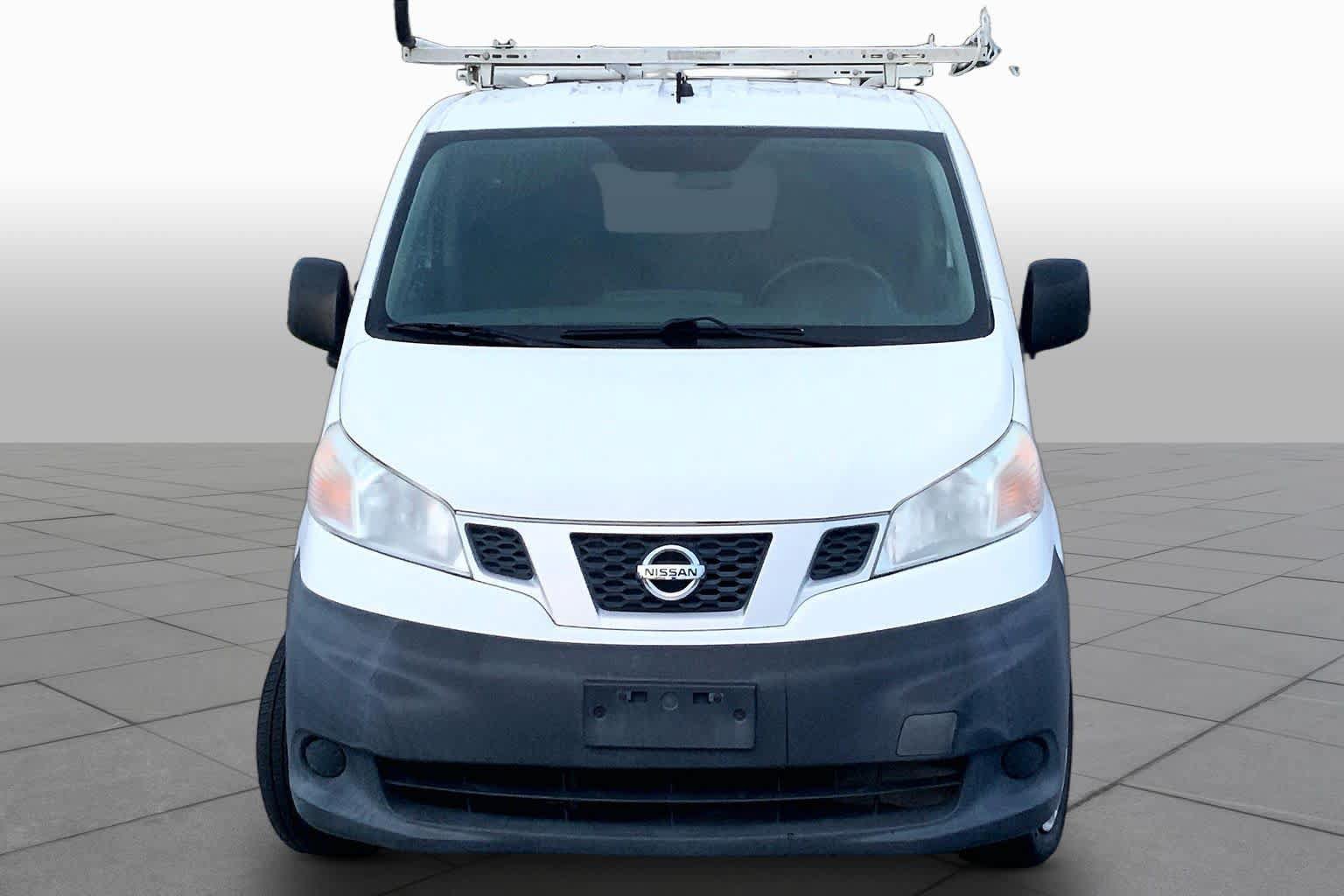 Used 2015 Nissan NV200 S w/ Cruise Control Package FWD image 4