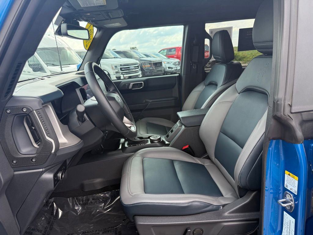 Used 2024 Ford Bronco Outer Banks image 6