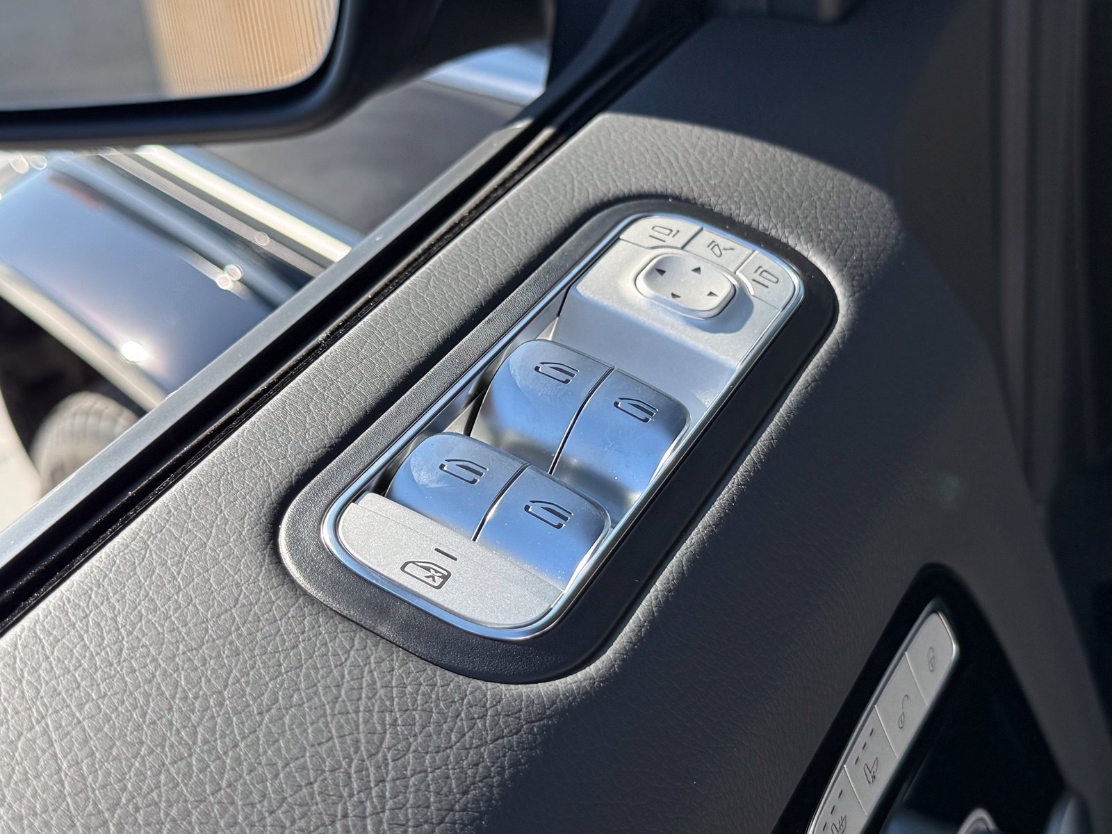 New 2026 Mercedes-Benz G 63 AMG 4MATIC image 17