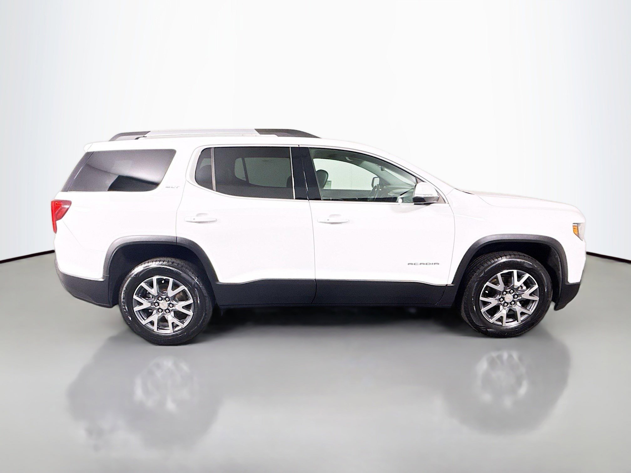 Used 2023 GMC Acadia SLT image 11