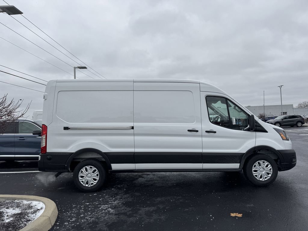 New 2026 Ford Transit 250 148 Medium Roof image 18