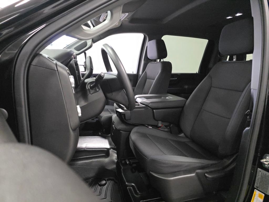 Used 2024 GMC Sierra 3500 Pro image 9