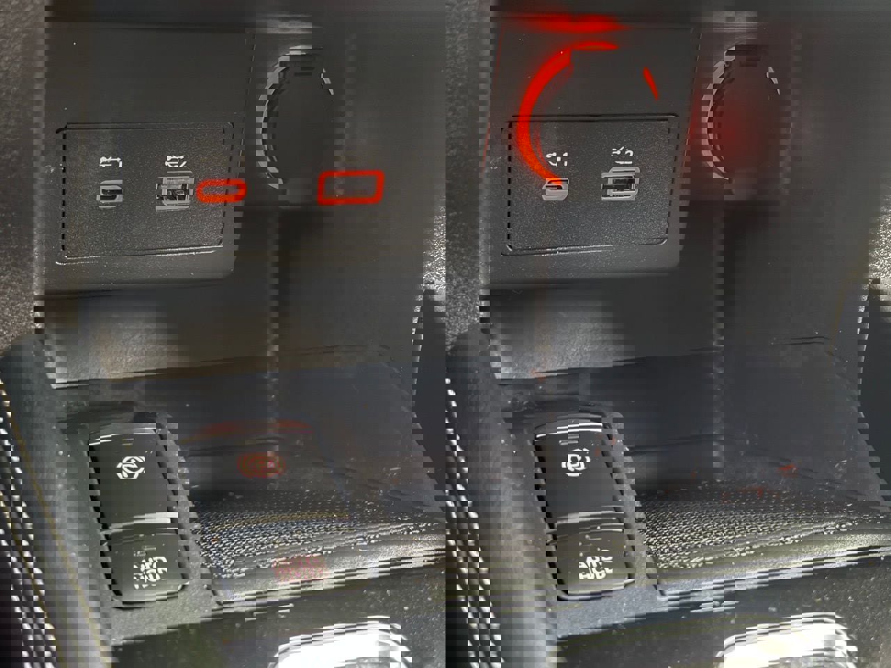 Certified 2023 Nissan Kicks SV FWD image 24