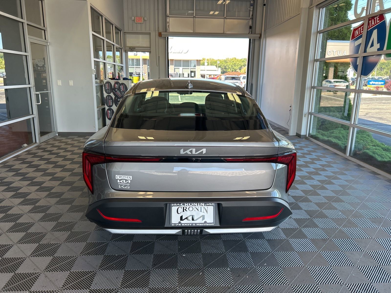 New 2025 Kia K4 LXS image 5