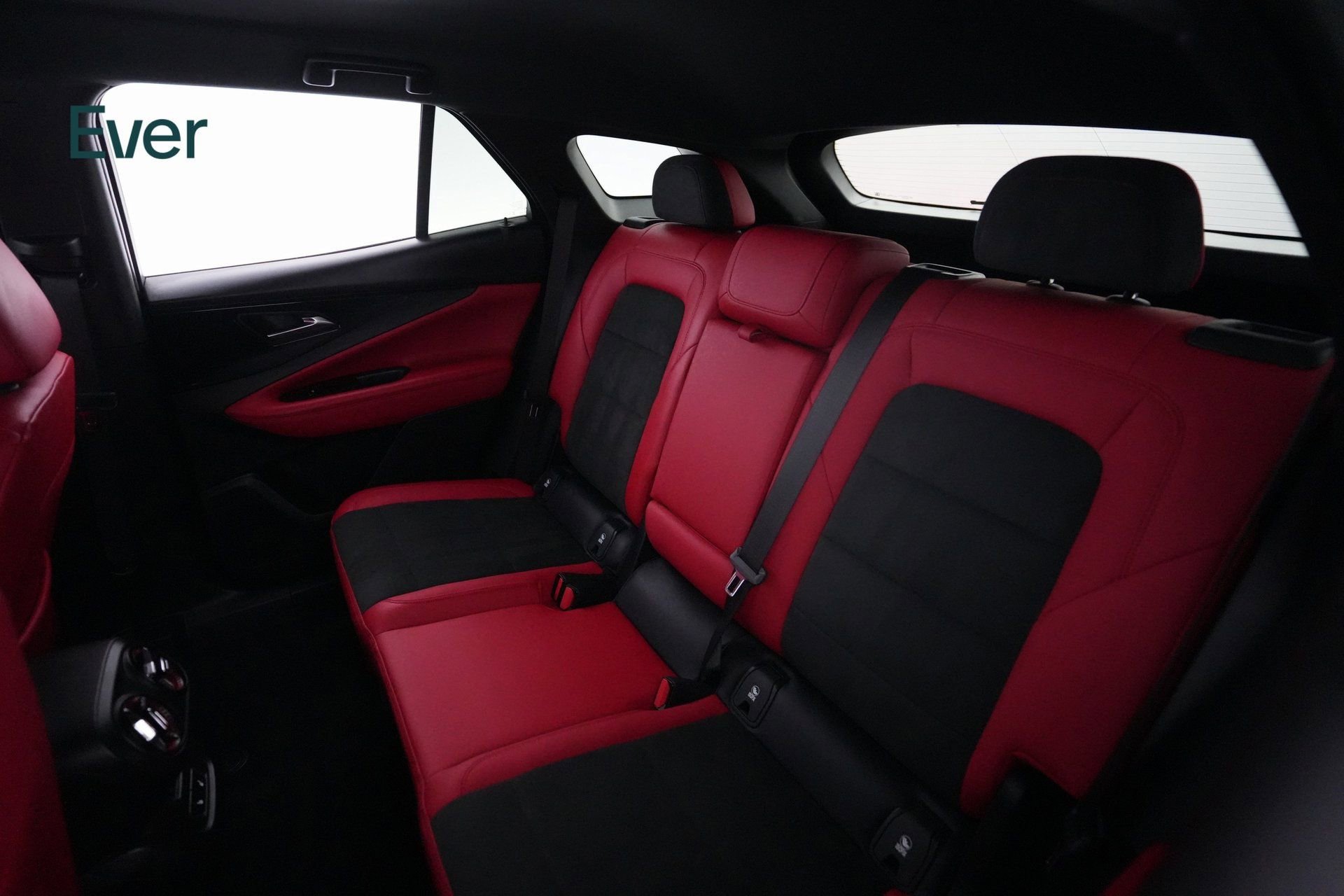 Used 2024 Chevrolet Blazer EV RS image 8