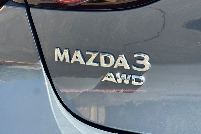 Certified 2025 MAZDA MAZDA3 Carbon image 30