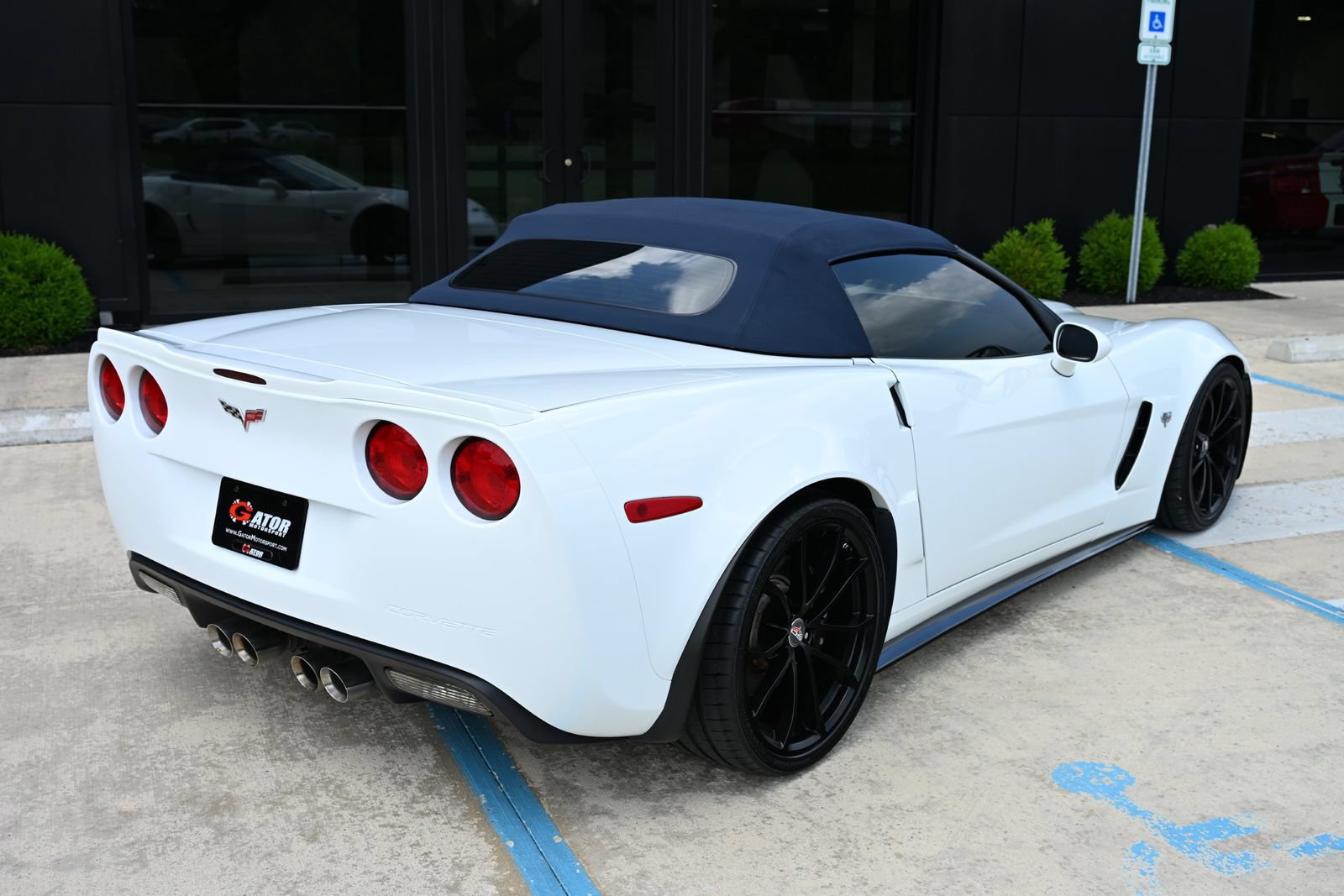 Used 2013 Chevrolet Corvette 427 w/ 1SC Preferred Equipment Group RWD image 30