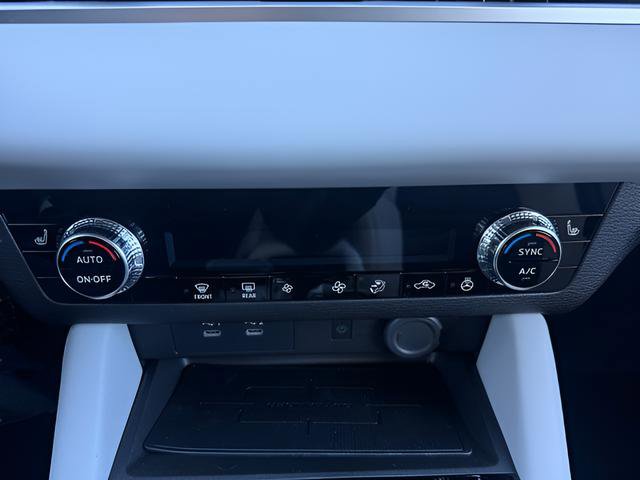 New 2026 Mitsubishi Outlander SE FWD image 21