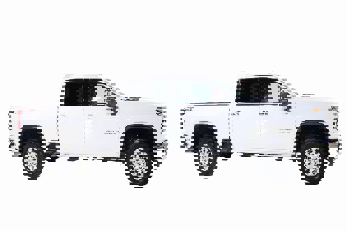 Used 2024 Chevrolet Silverado 2500 LTZ image 5