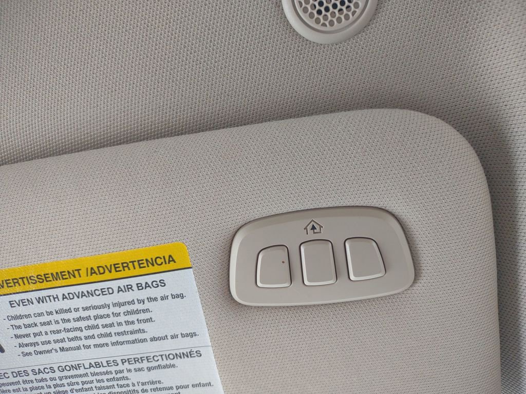 Used 2020 Ford Explorer Limited w/ Class III Trailer Tow Package image 18