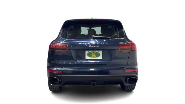 Used 2016 Porsche Cayenne AWD/4WD image 3
