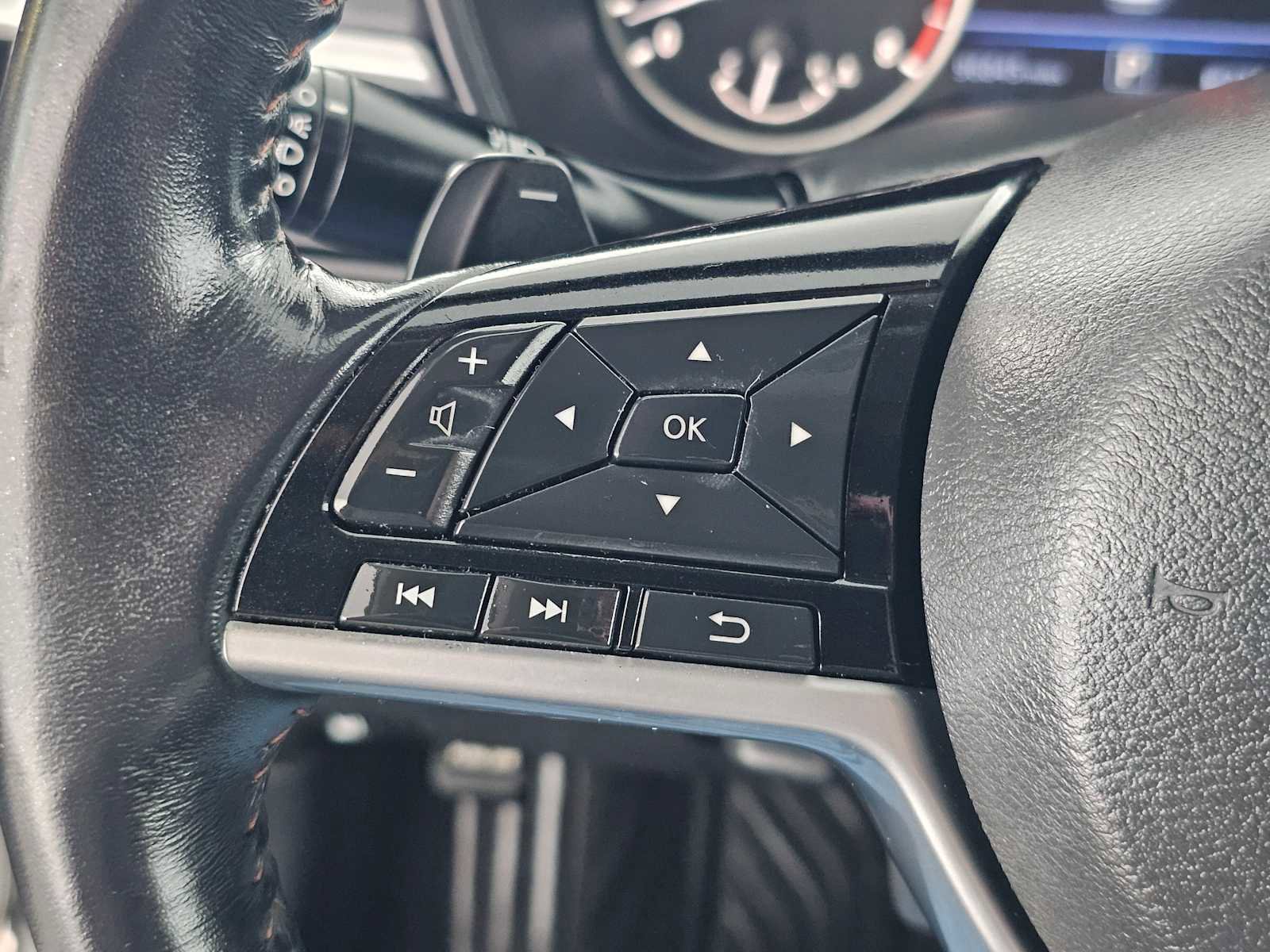 Used 2019 Nissan Altima 2.5 SR w/ SR Premium Package image 27