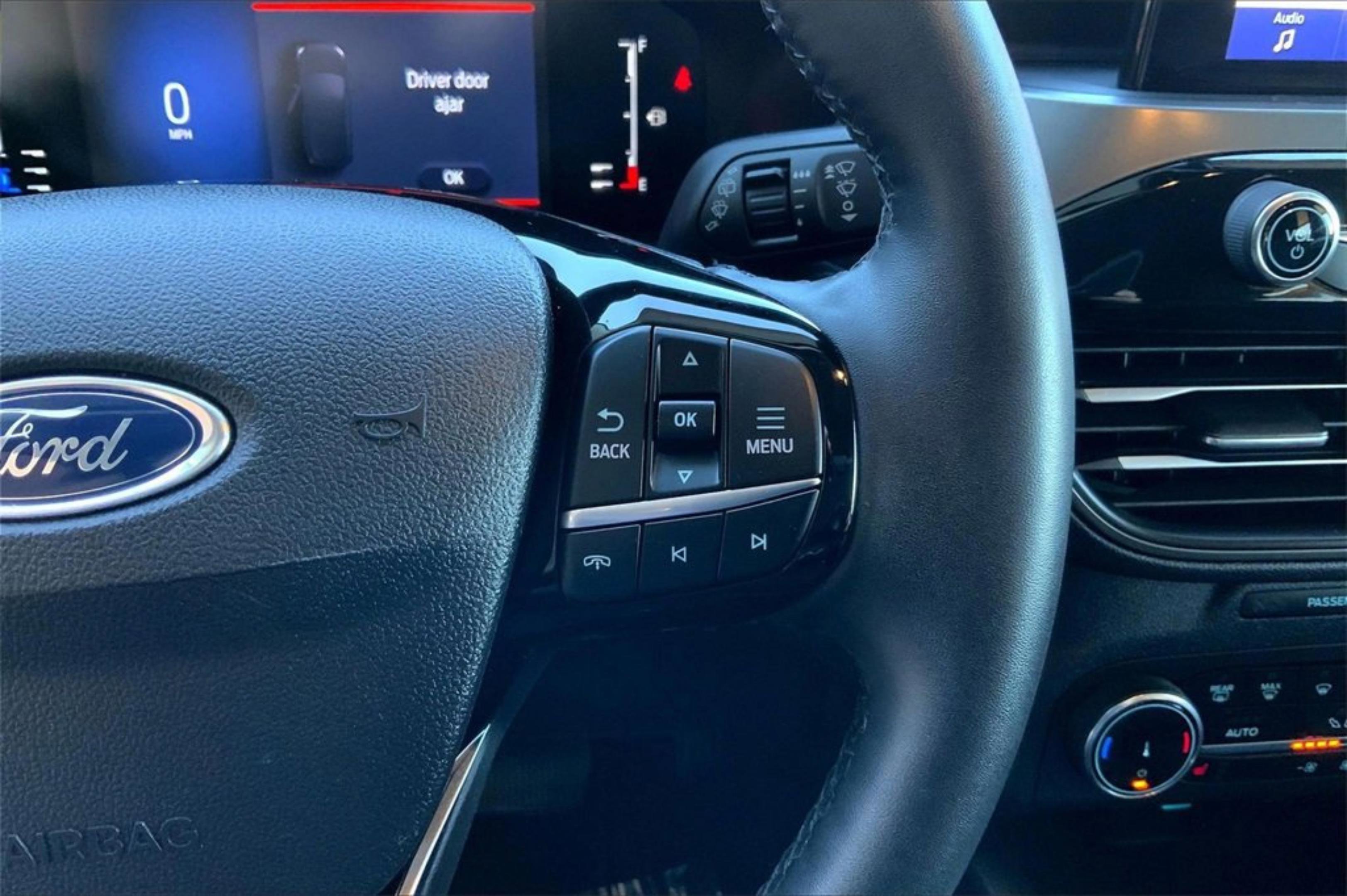 Used 2023 Ford Escape Active image 26