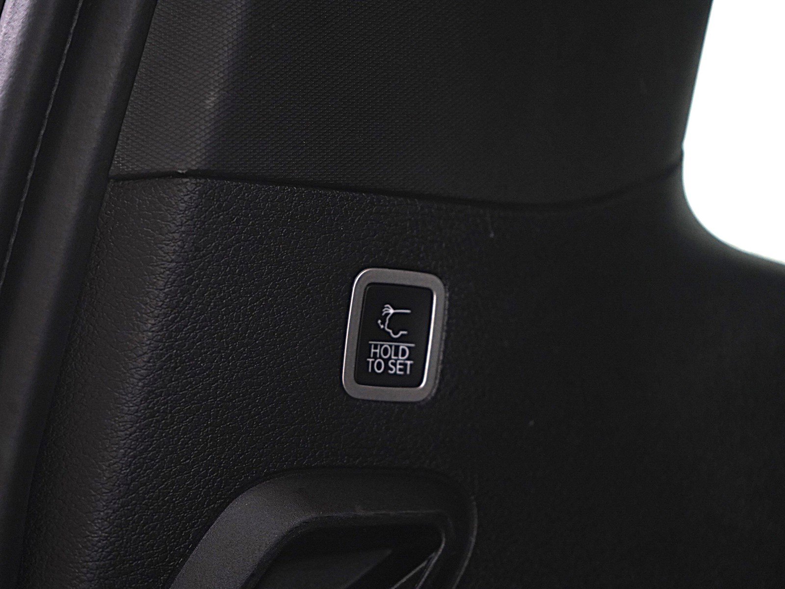 Used 2022 Jeep Wagoneer Series III w/ Premium Group I image 18