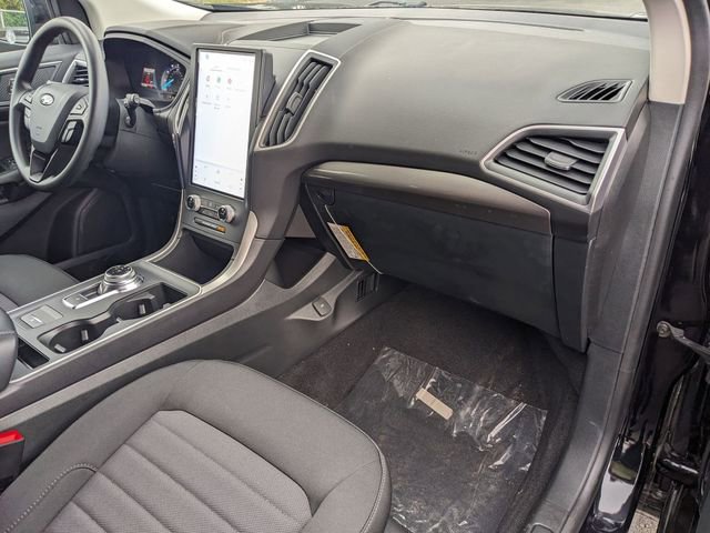 New 2024 Ford Edge SE w/ Black Appearance Package image 27