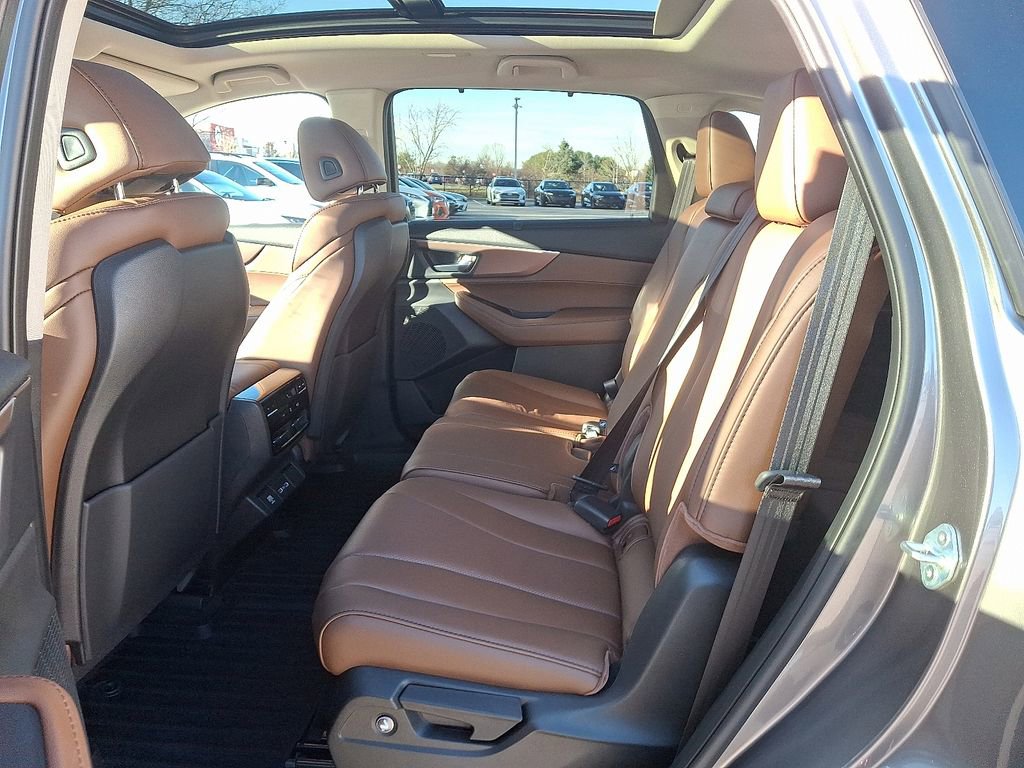 Used 2024 Acura MDX Technology image 10