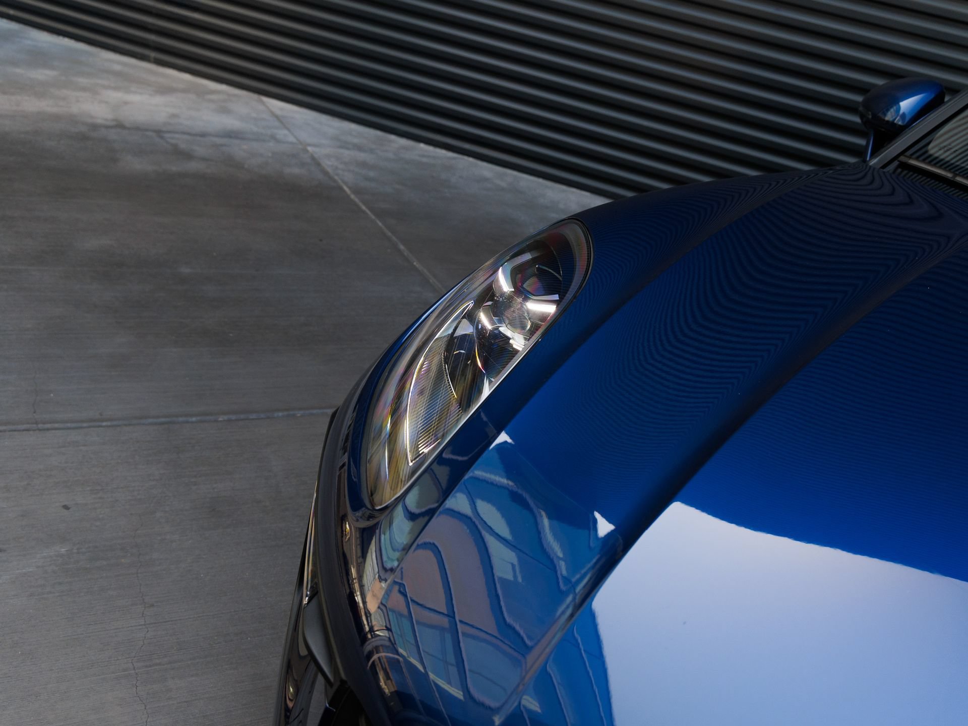 Certified 2022 Porsche Macan AWD/4WD image 37