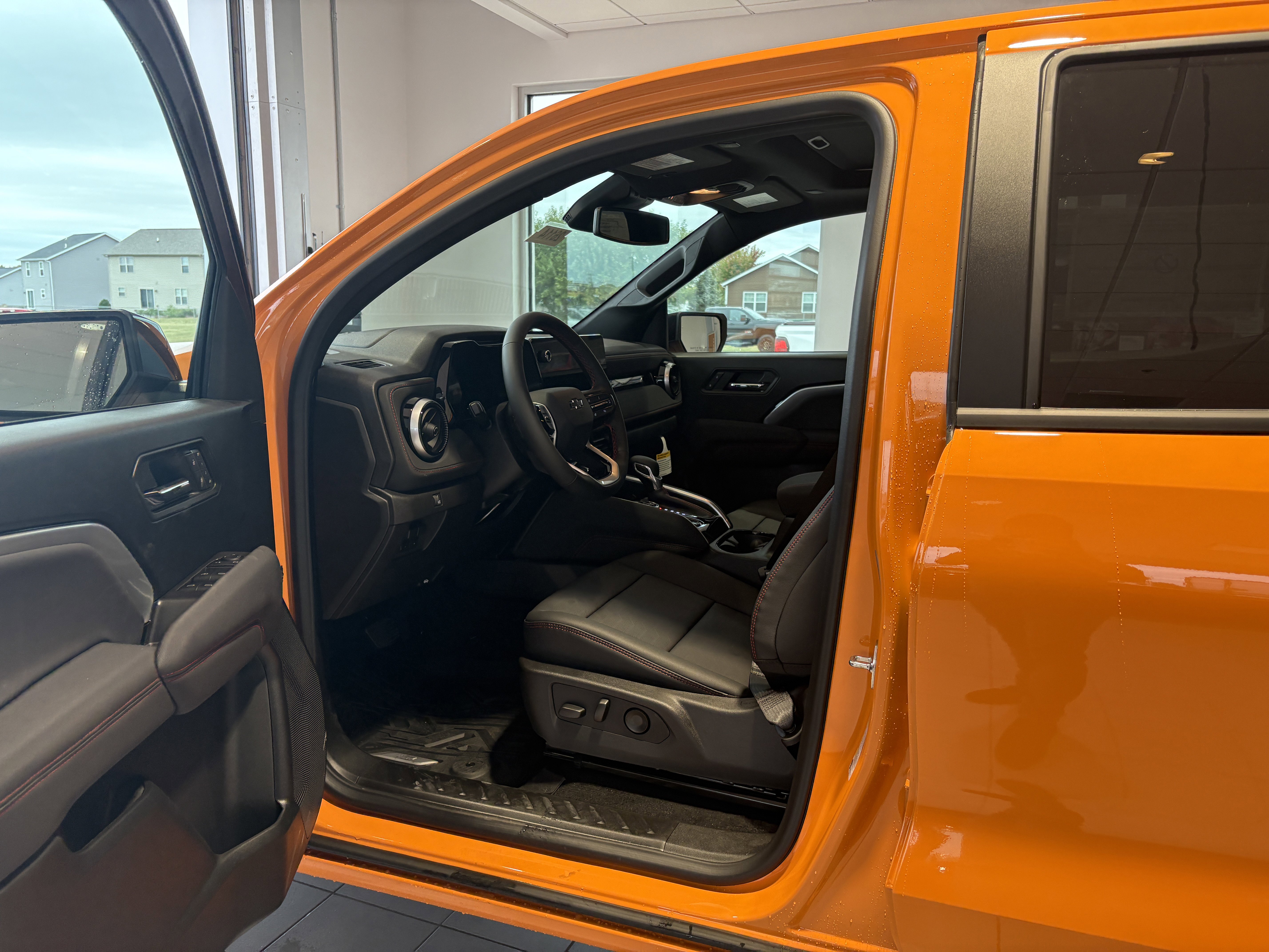New 2026 Chevrolet Colorado Z71 w/ Technology Package image 9