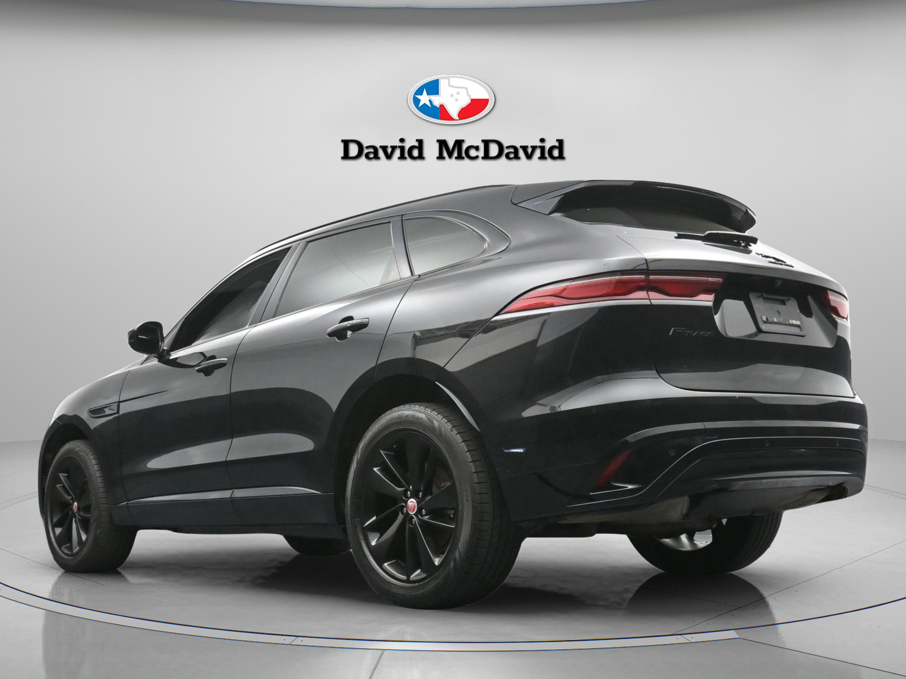 Used 2022 Jaguar F-PACE S image 11