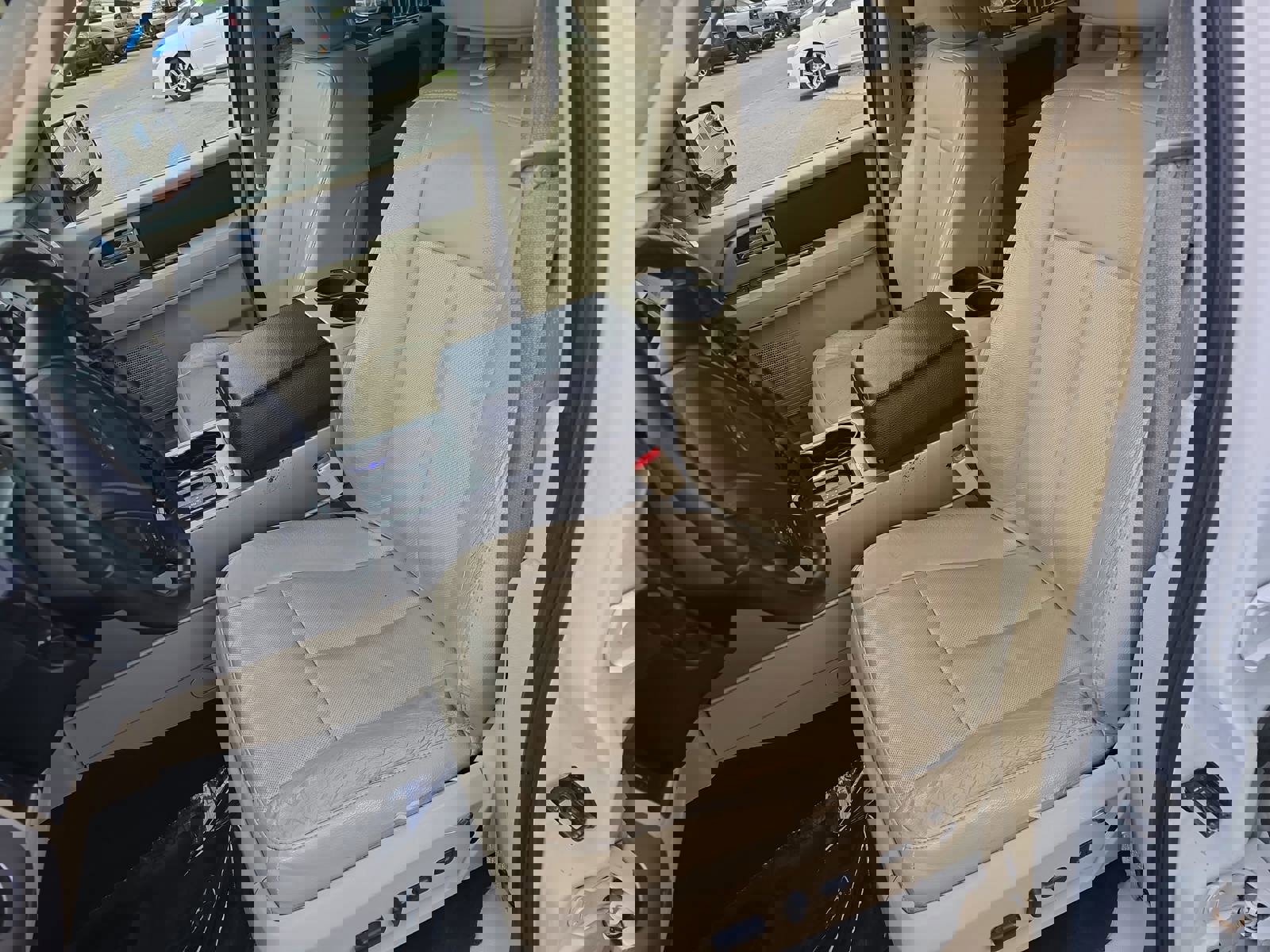 Used 2016 Ford Expedition EL XLT w/ Equipment Group 202A image 17