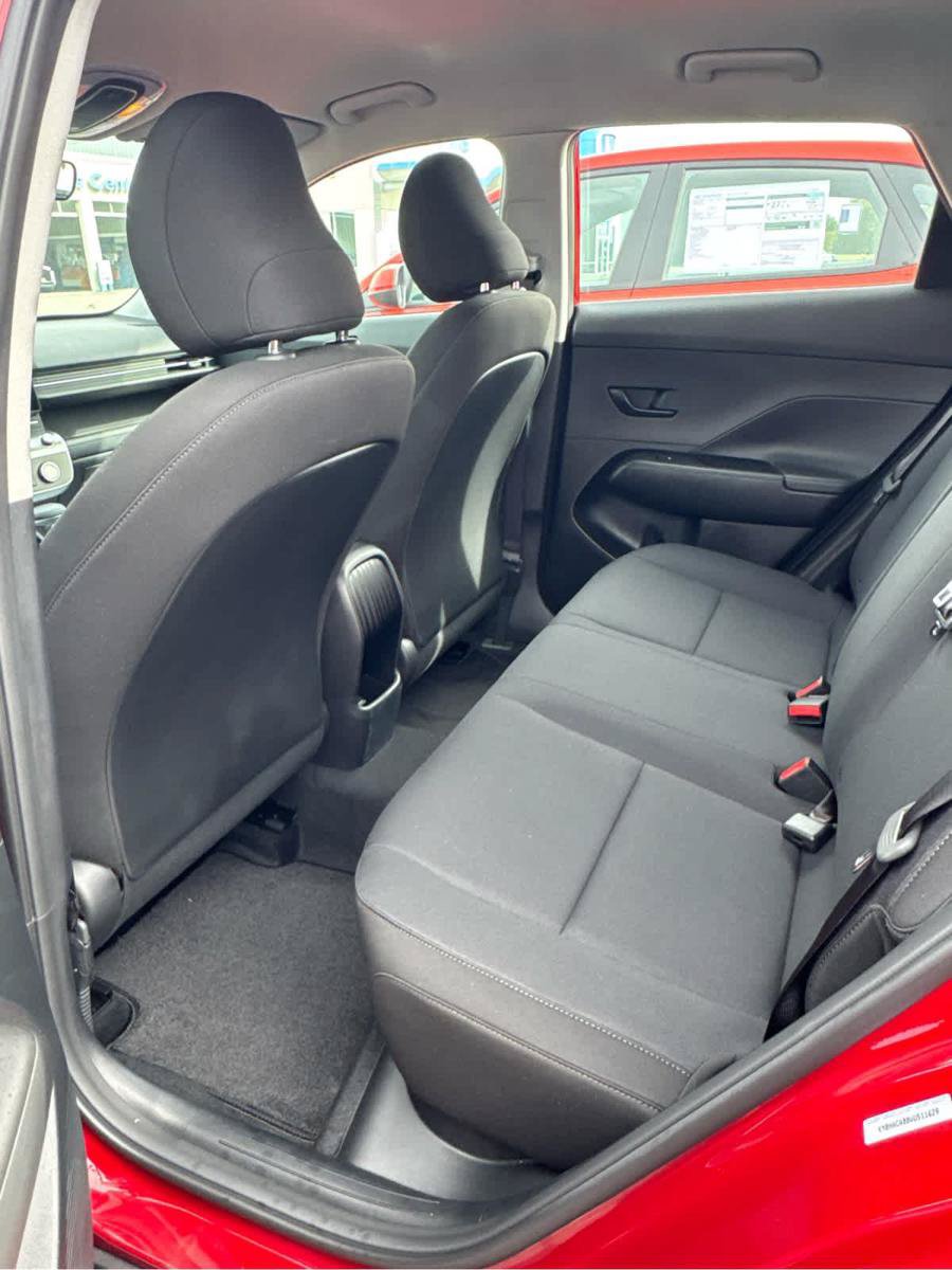 New 2027 Hyundai Kona SE AWD/4WD image 33