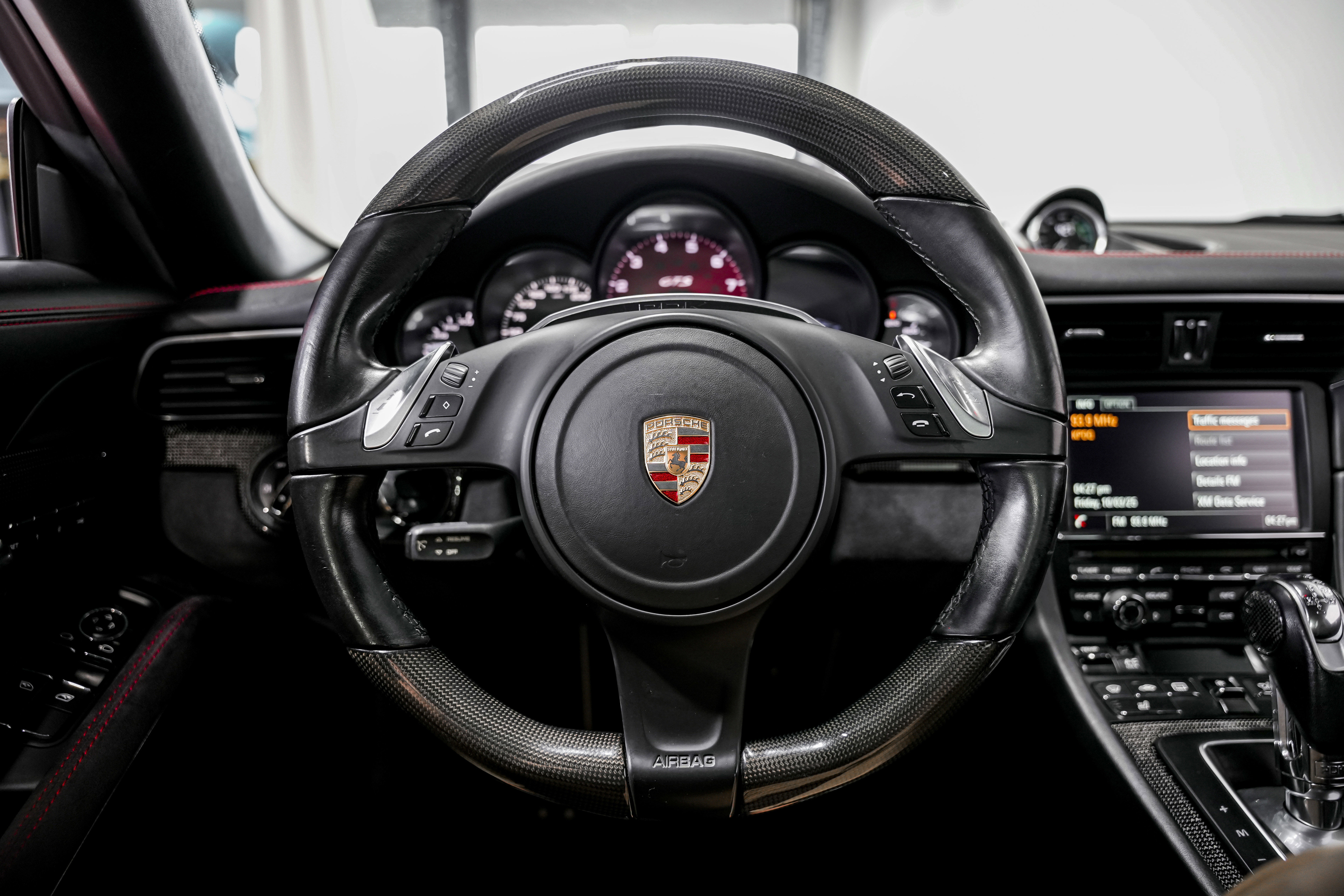 Used 2016 Porsche 911 Targa 4 GTS image 10