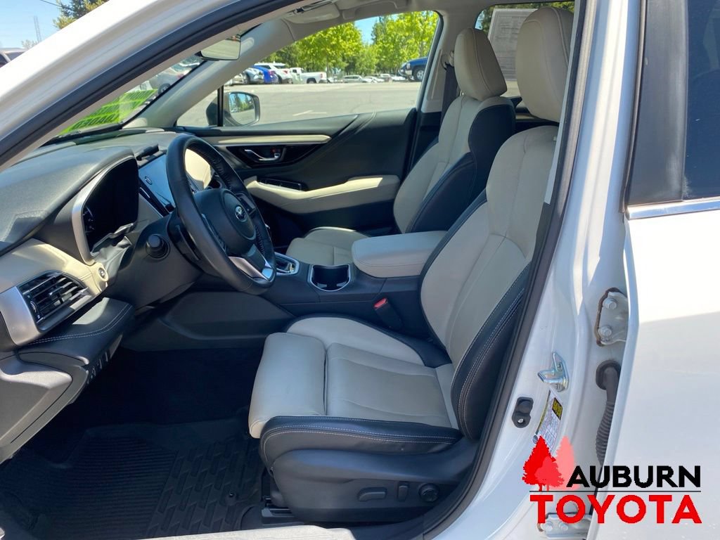 Used 2023 Subaru Outback Limited AWD/4WD image 32