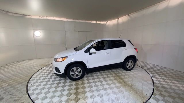 Used 2021 Chevrolet Trax LS w/ Tint and Cruise Package image 8