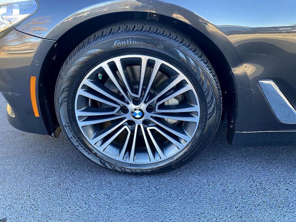 Used 2017 BMW 530i 530i image 8