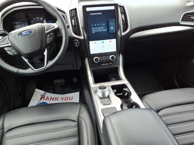 Certified 2024 Ford Edge SEL w/ Convenience Package AWD/4WD image 10