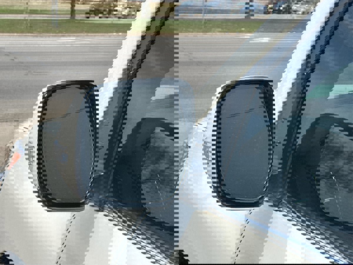 Used 2018 Toyota Land Cruiser image 28