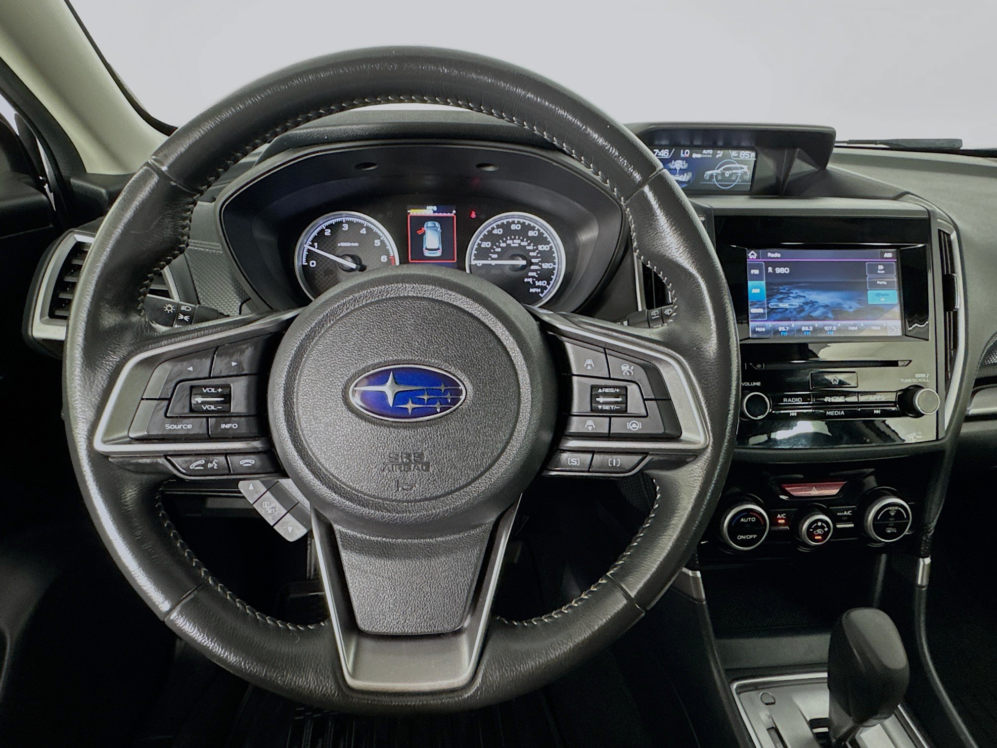 Used 2023 Subaru Forester Premium AWD/4WD image 10