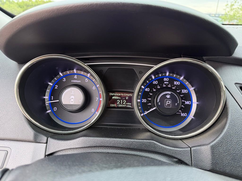 Used 2013 Hyundai Sonata GLS image 16