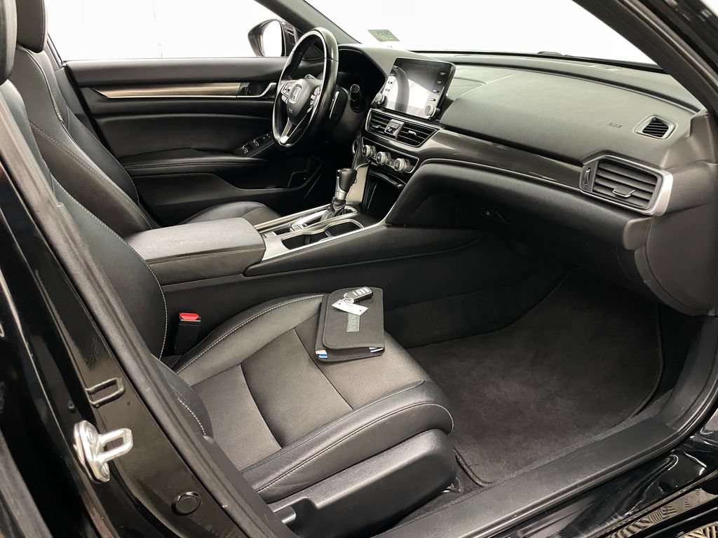 Used 2020 Honda Accord Sport image 34