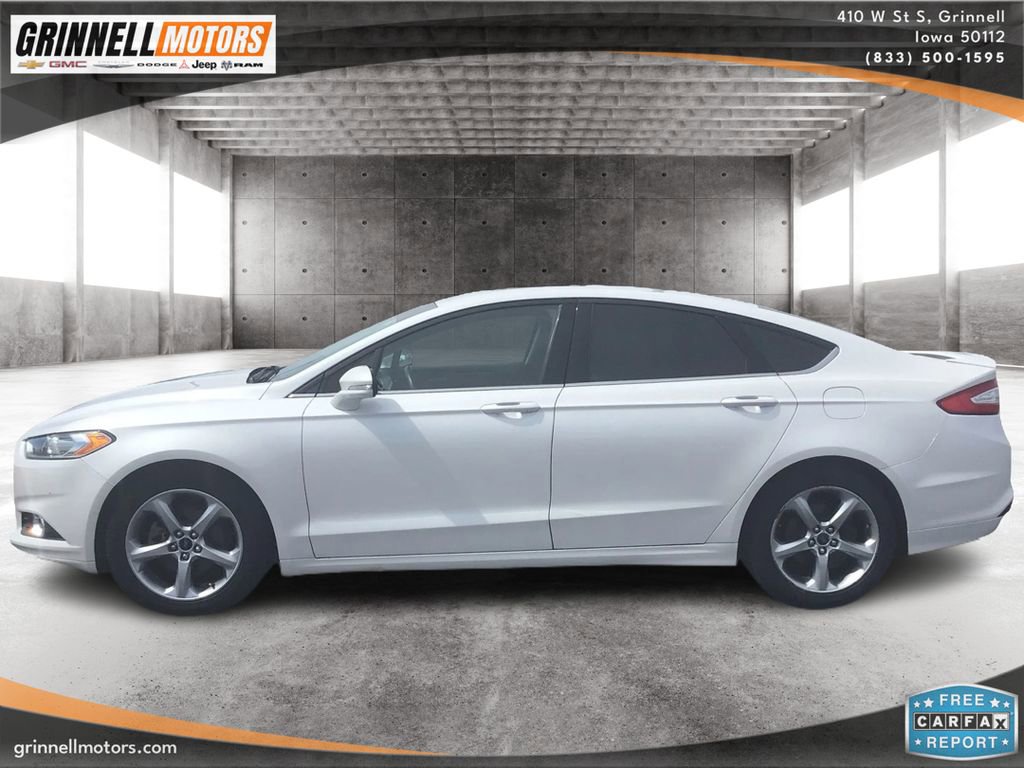 Used 2013 Ford Fusion SE FWD image 8