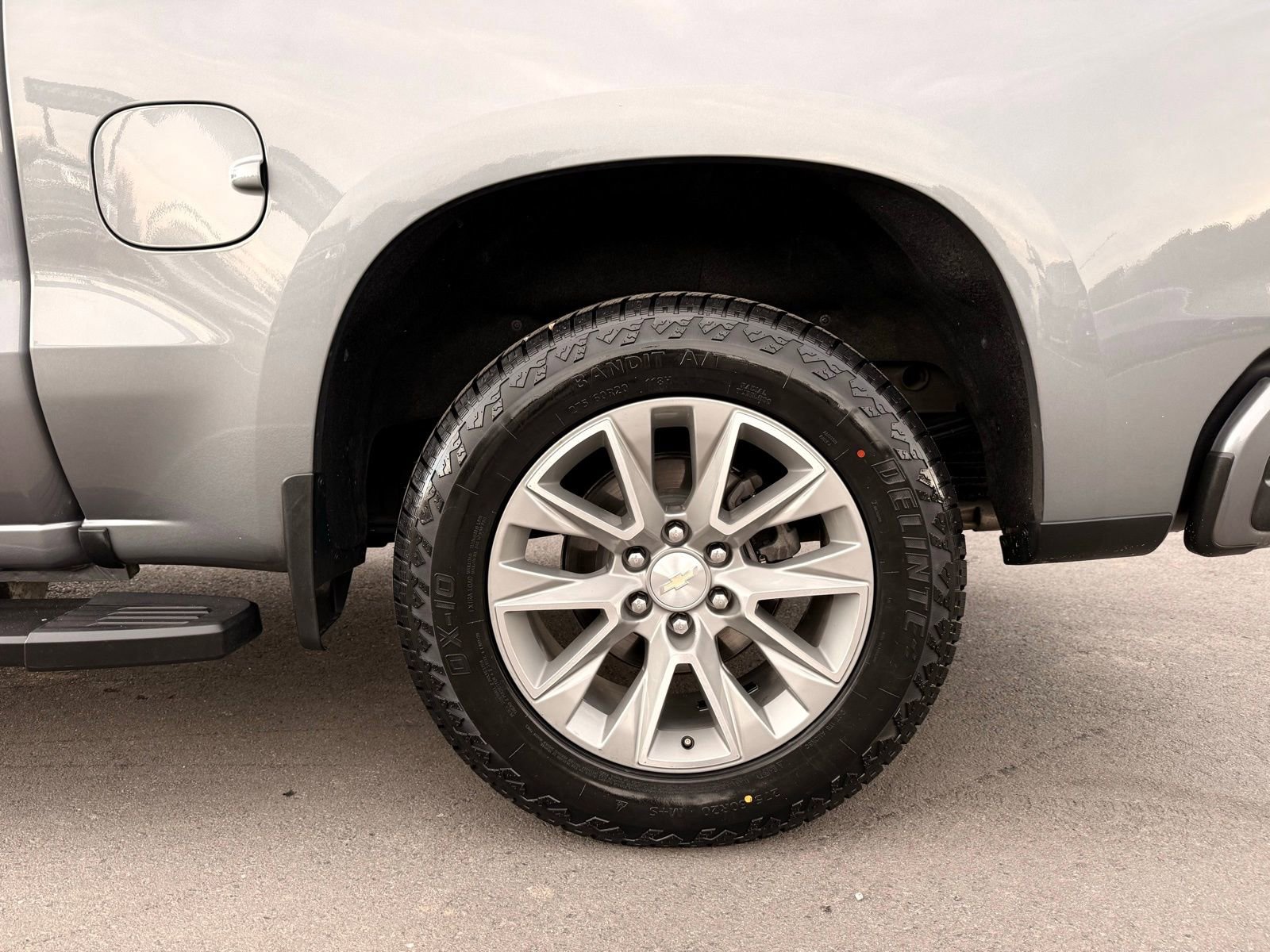 Used 2022 Chevrolet Silverado 1500 High Country w/ LPO, Dark Essentials Package image 46