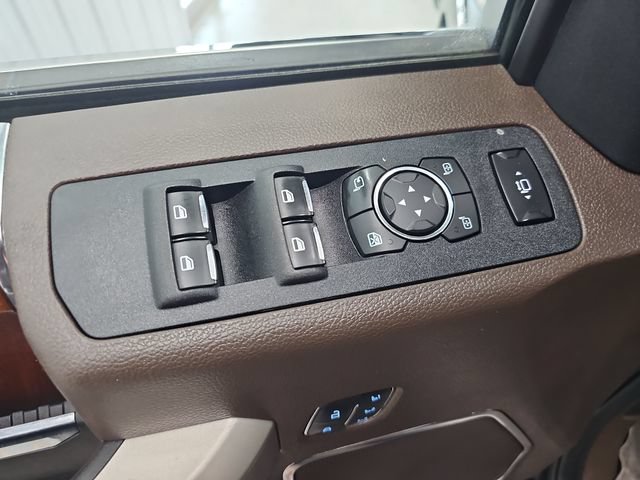 Used 2019 Ford F350 King Ranch w/ King Ranch Ultimate Package AWD/4WD image 11